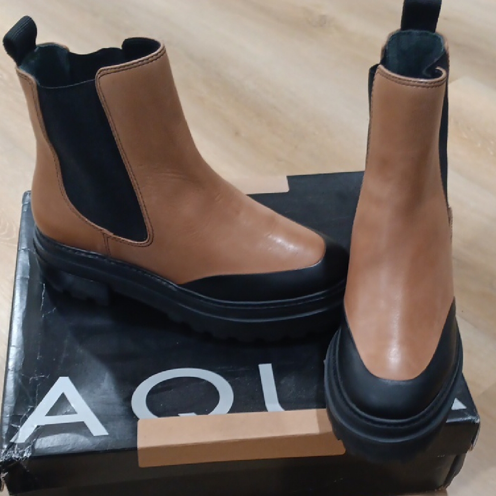 Aqua Tan and Black Ankle Boots